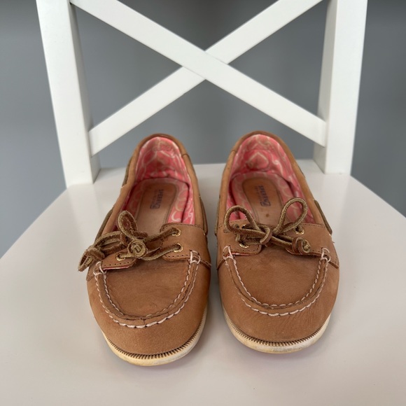 Sperry Top-Sider Camel with Pink Inner Trim and Soles Size 7 - Picture 7 of 9